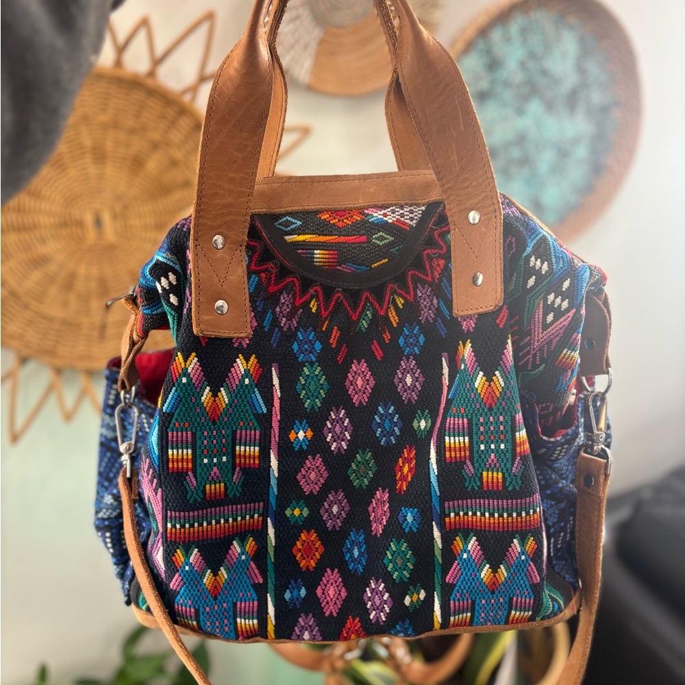 Nena & Co Convertible Bag